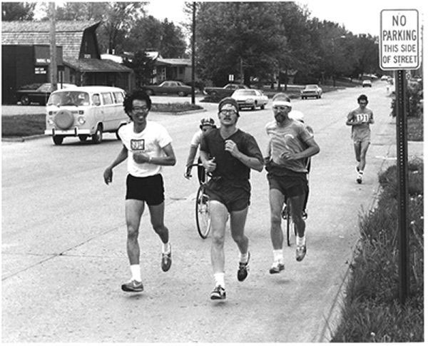 Gene & Fred in '77 ku marathon